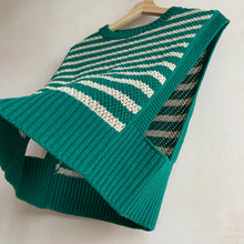 Stripe knit vest -GREEN-