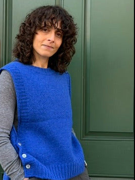 Side button knit vest -Blue-