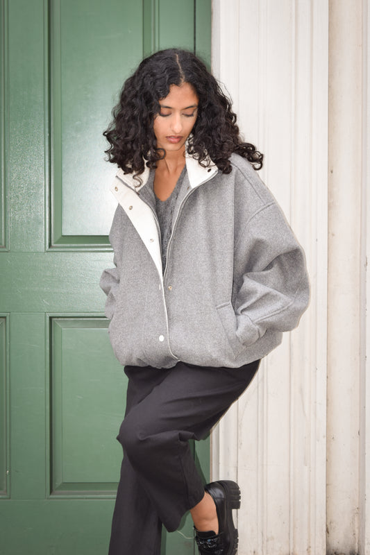 White Corduroy Collar Zip Up JK -Grey-
