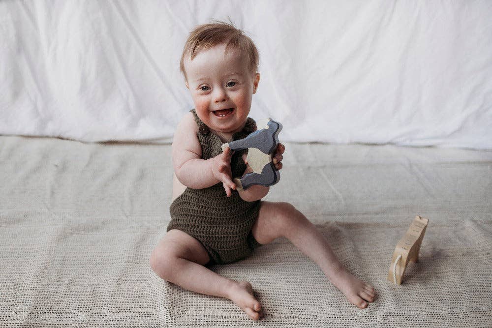 Classic Organic Cotton Baby Romper: Cream / 6-12