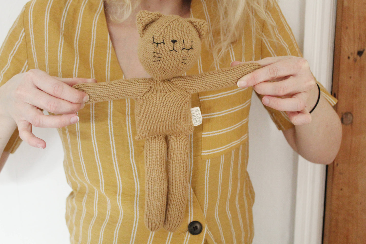 Dijon the handmade cat available in Grey or Gold: Gray