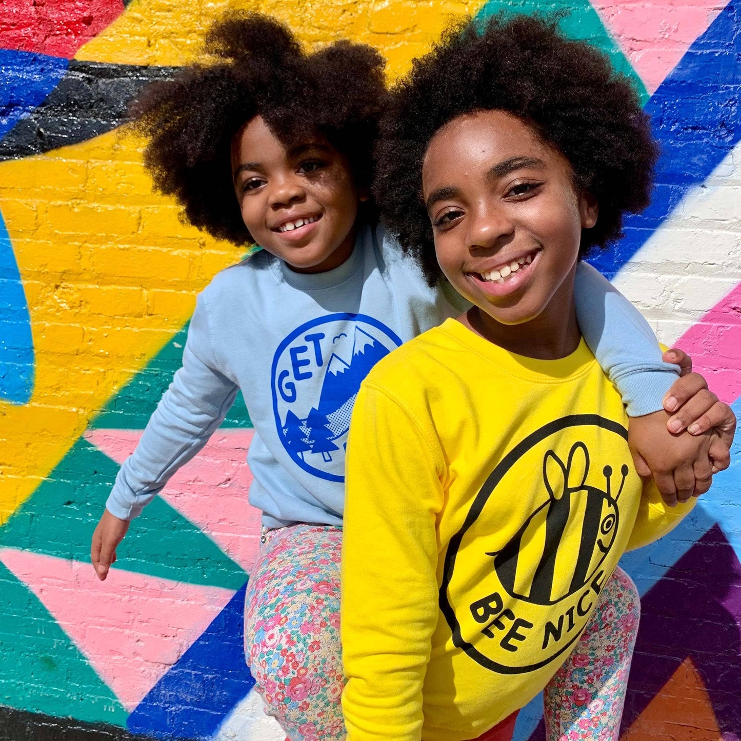Bee Nice Kids Sweatshirt: Age 5-6