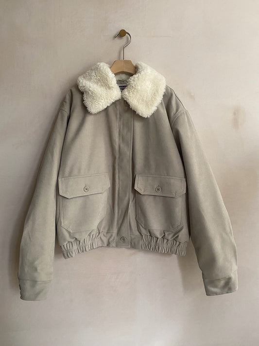 Boa attached collar Zipup JK -Beige-