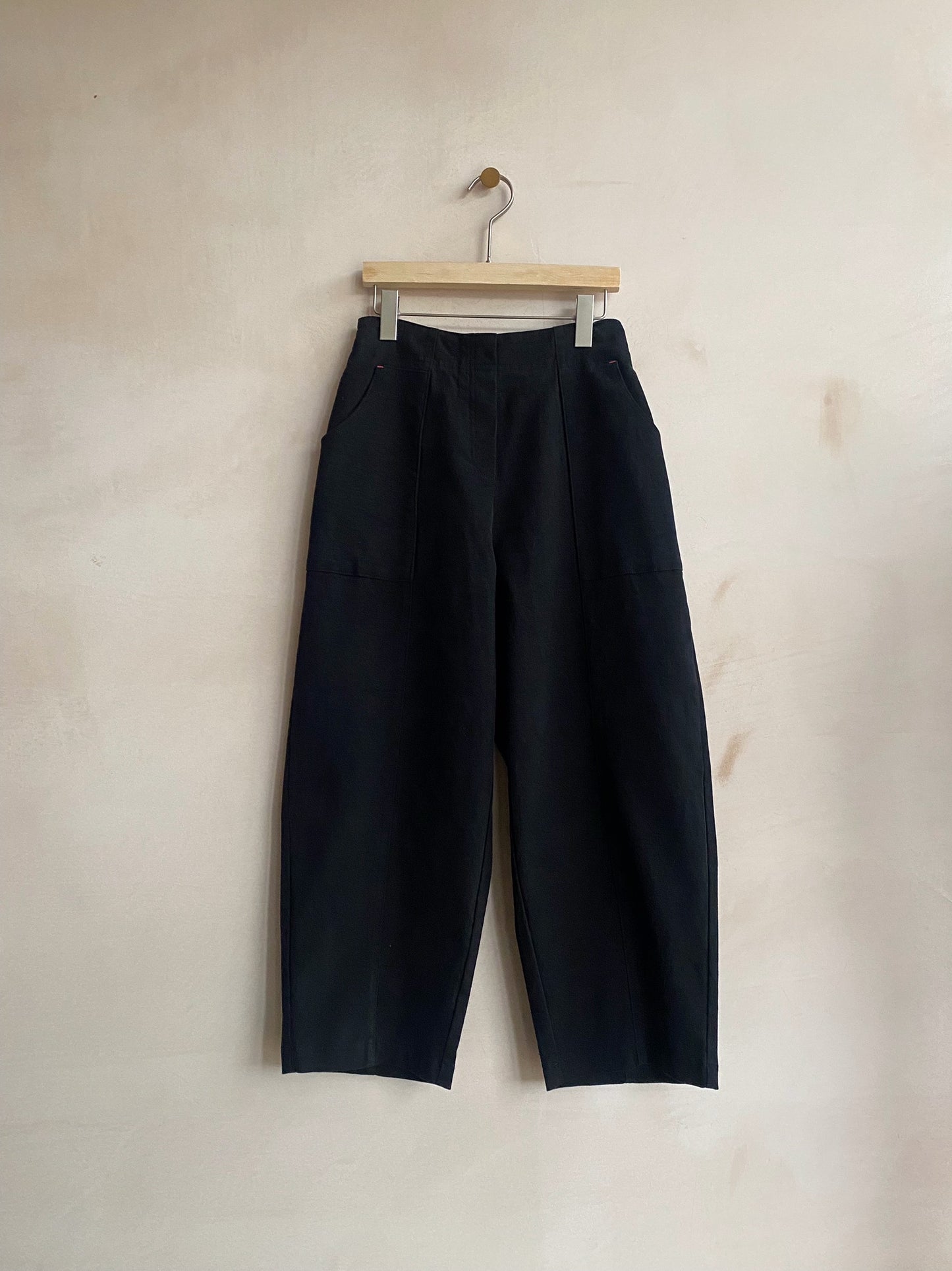 COTTON STRETCH SQ POCKET W RED STETCH -Black-