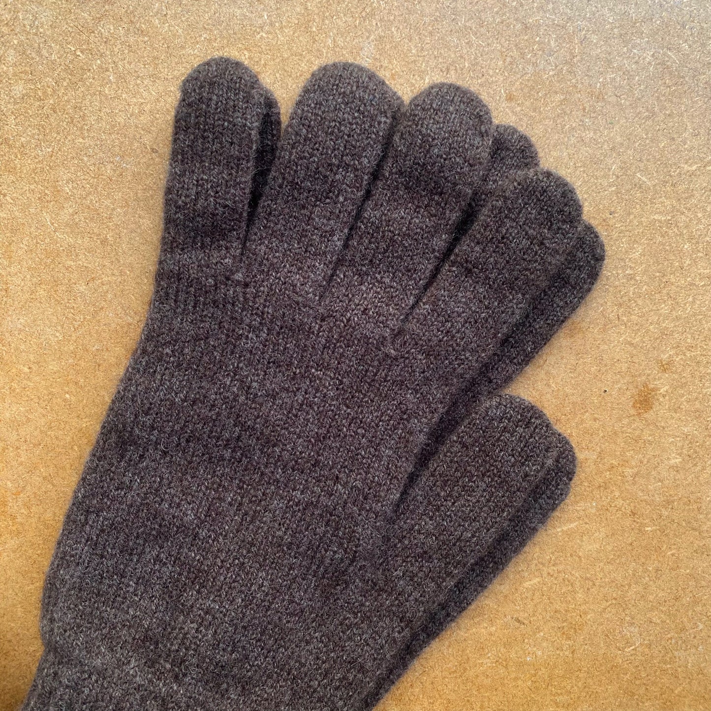 Green Grove Weavers Gloves Lambswool gloves -taupe-