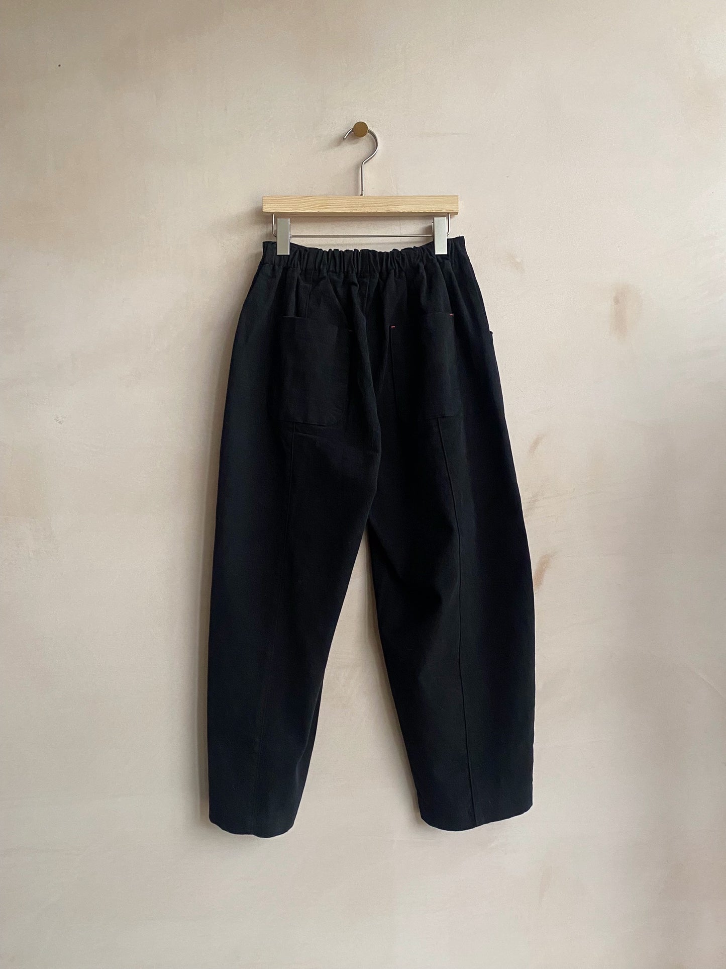 COTTON STRETCH SQ POCKET W RED STETCH -Black-
