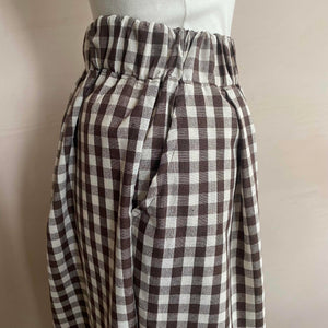 Check flare pleated wide pants - Brown -