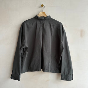 Front Two SQ pockets shirts -Charcole-