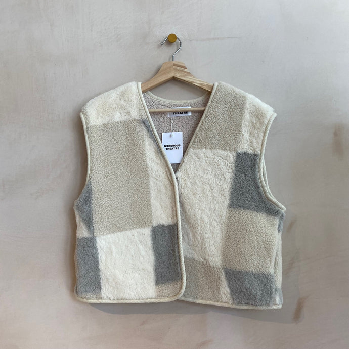Faux Shearling Patterned Vest -GREY-