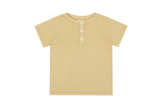 Vild SS HENLEY T-SHIRT ORG COTTON JERSEY -NATURAL SANDSTONE, MINERAL DYE-